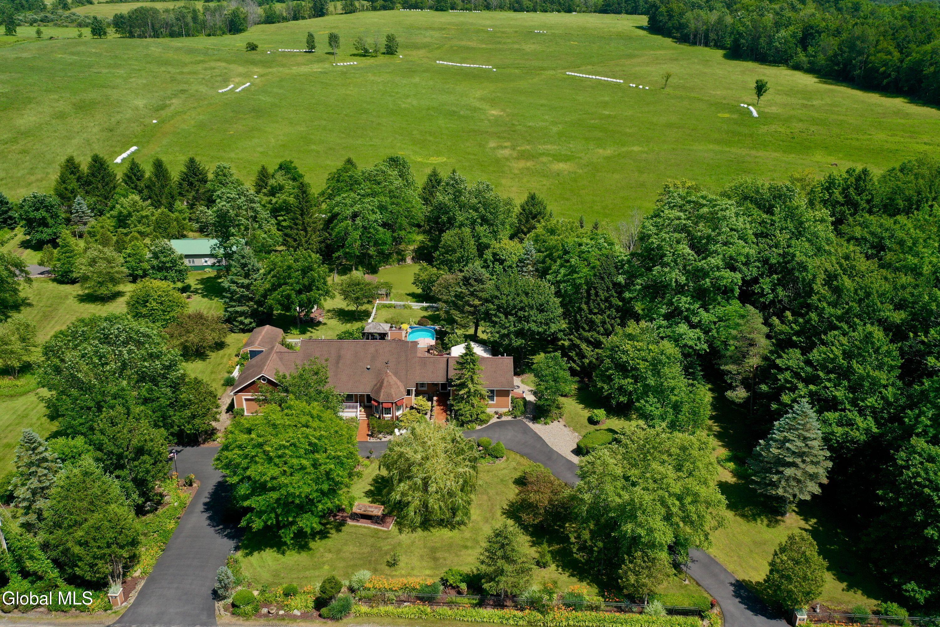 625 Mckay Road Amsterdam NY 12010