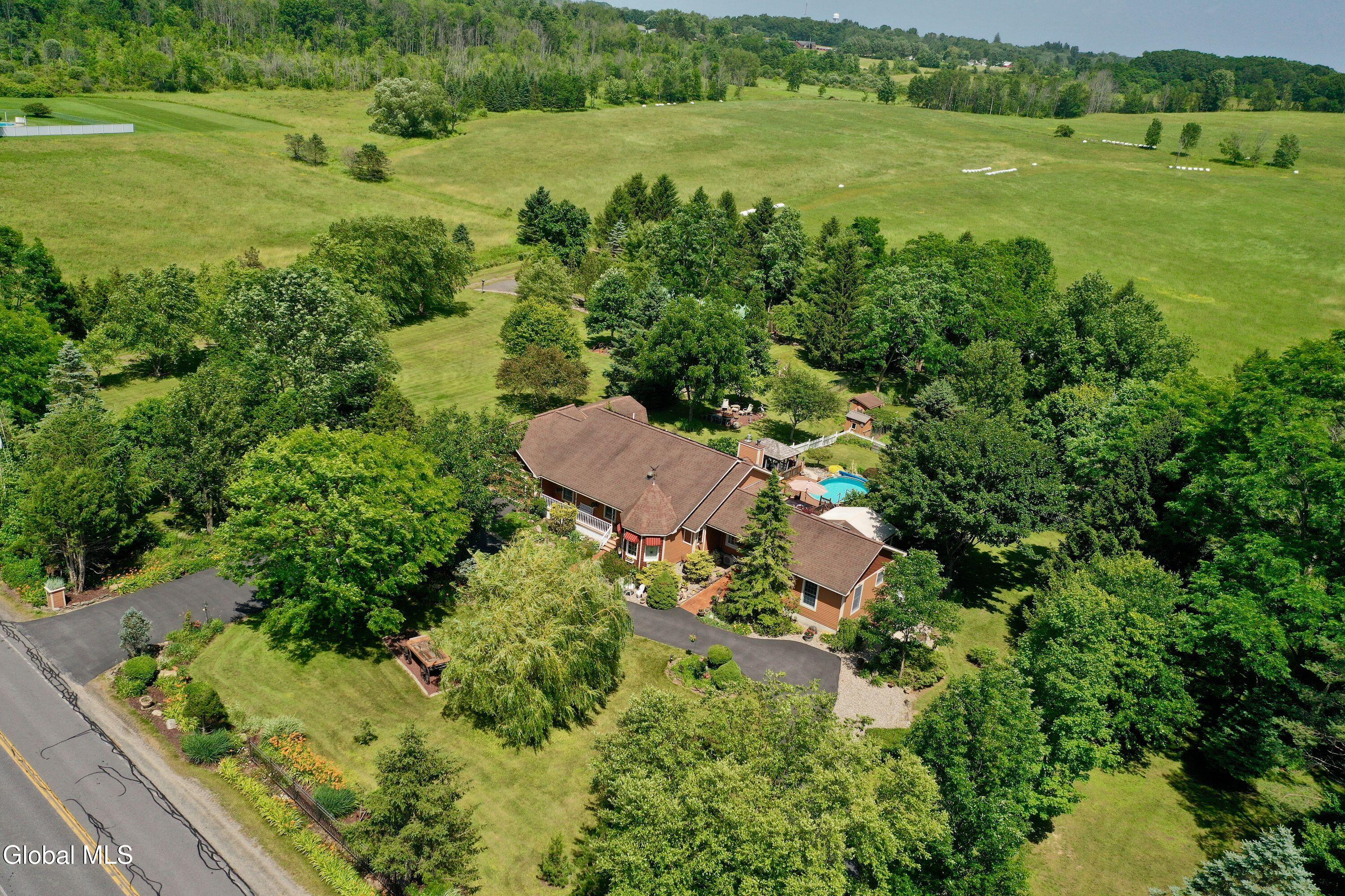 625 Mckay Road Amsterdam NY 12010