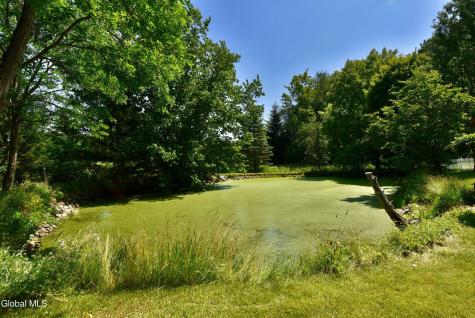 625 Mckay Road Amsterdam NY 12010