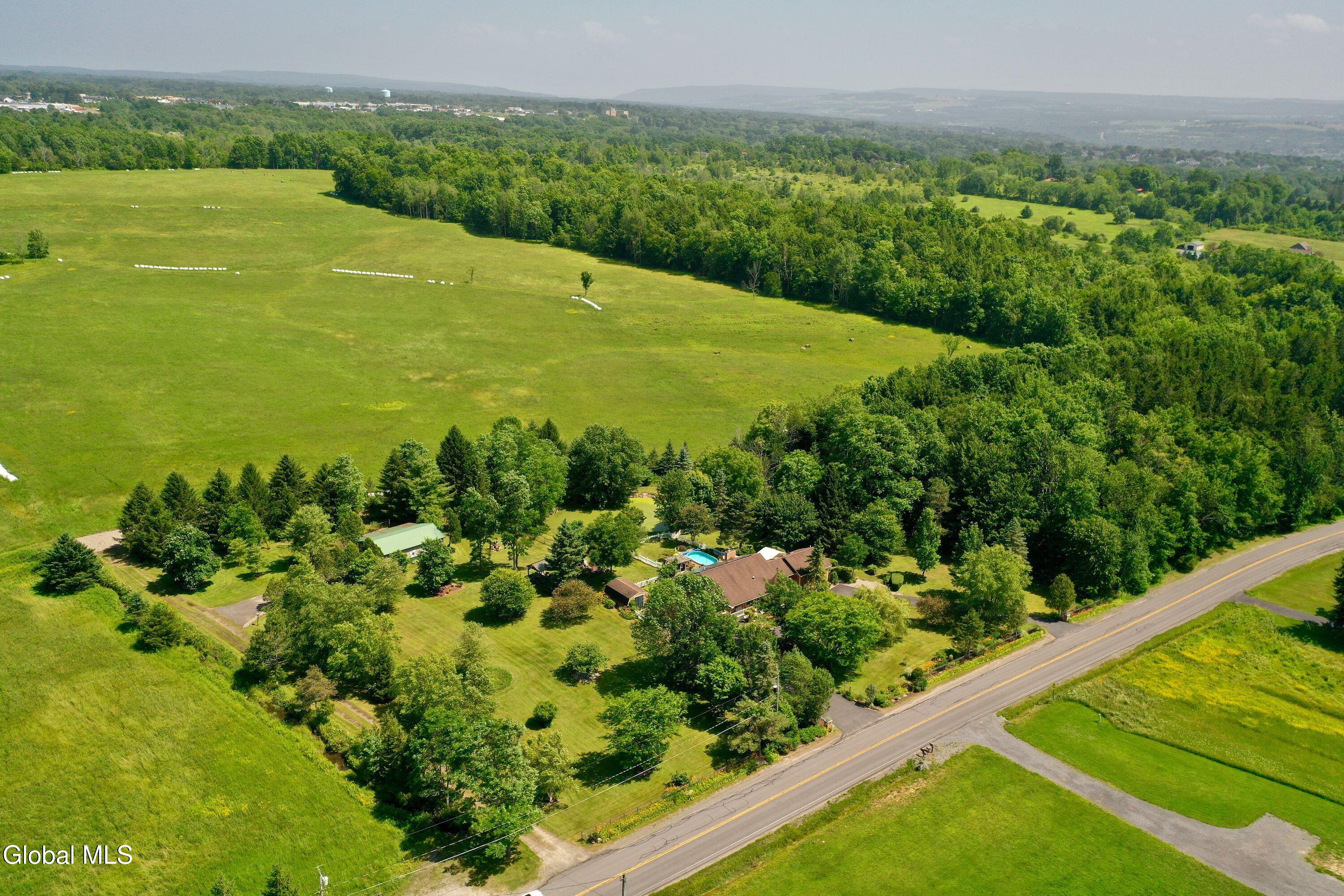 625 Mckay Road Amsterdam NY 12010