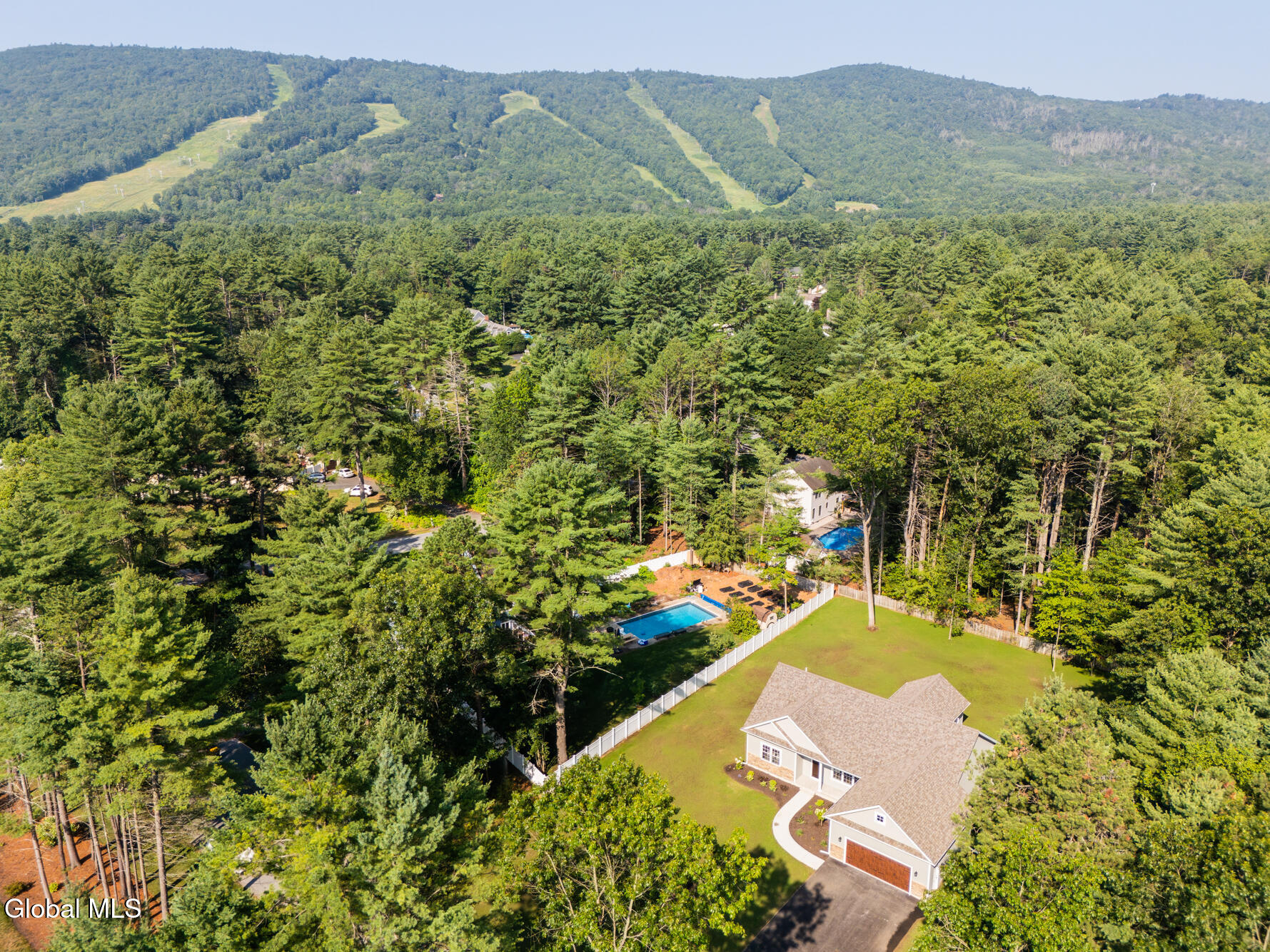 23 Mountainview Terrace Lake George NY 12845