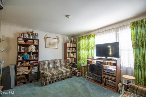 24-26 E Dillenbeck Drive Albany NY 12303