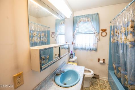 24-26 E Dillenbeck Drive Albany NY 12303