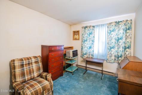 24-26 E Dillenbeck Drive Albany NY 12303