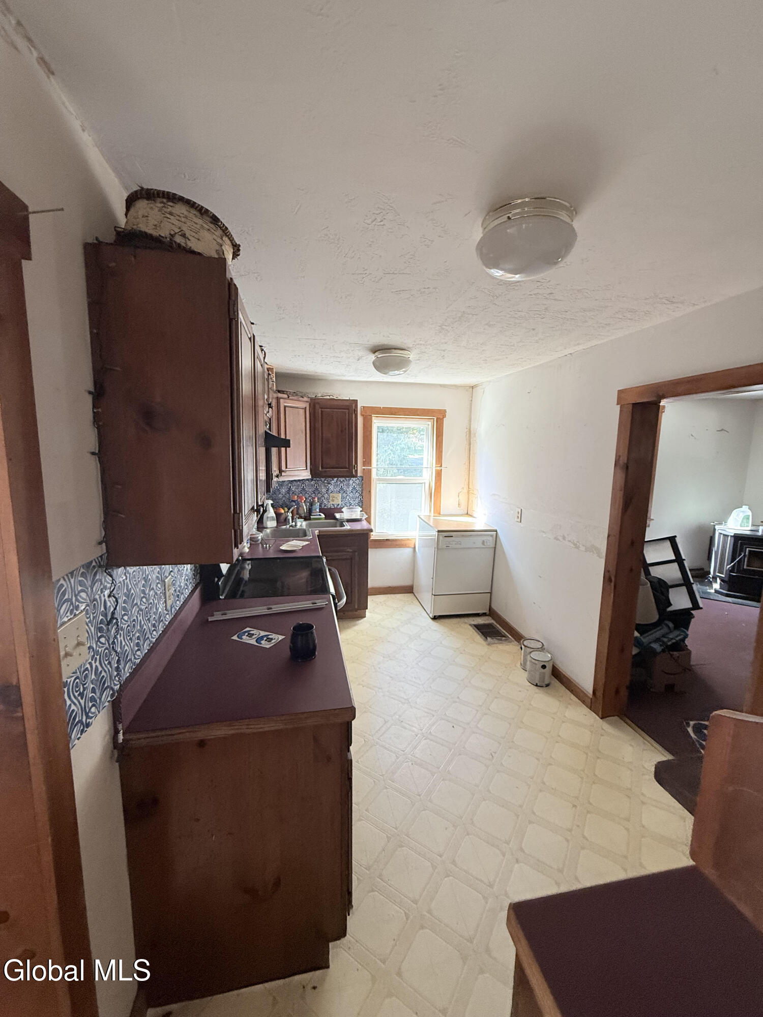 9012 Graphite Mountain Road Hague NY 12836