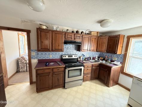 9012 Graphite Mountain Road Hague NY 12836