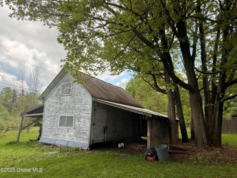 9012 Graphite Mountain Road Hague NY 12836