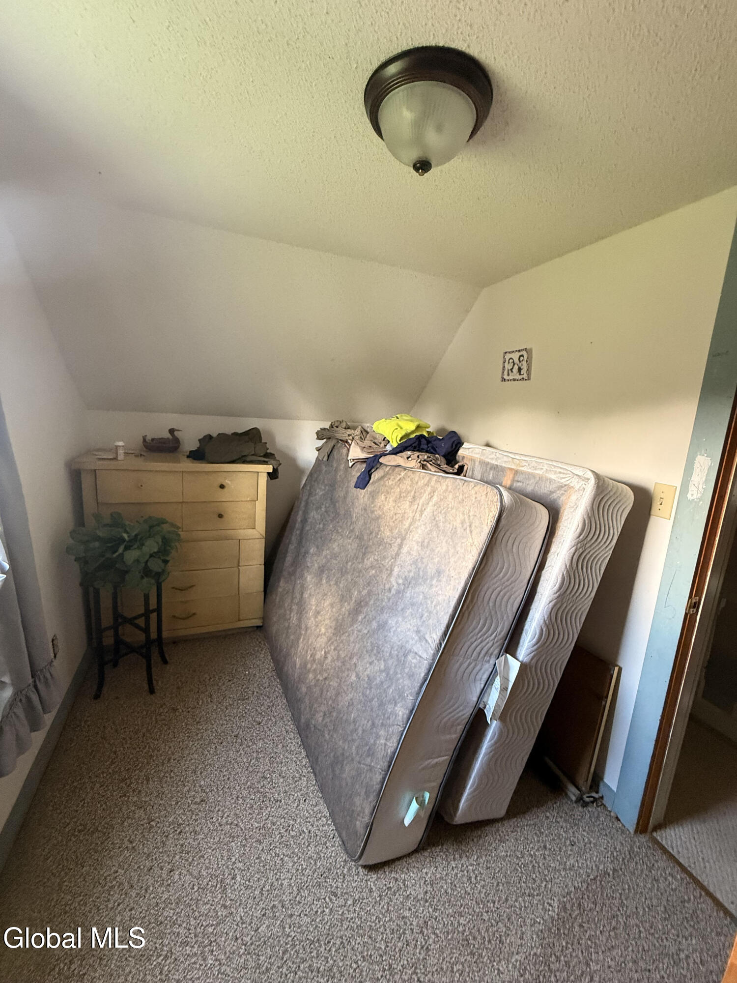 9012 Graphite Mountain Road Hague NY 12836