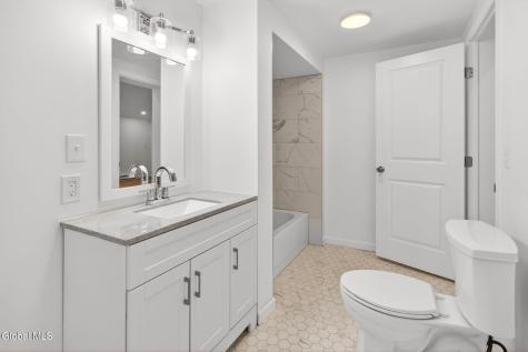5 Greenridge Drive Clifton Park NY 12065