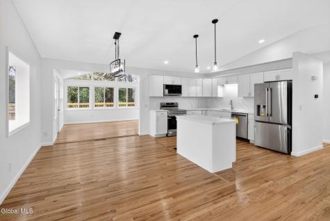 5 Greenridge Drive Clifton Park NY 12065