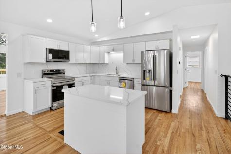 5 Greenridge Drive Clifton Park NY 12065