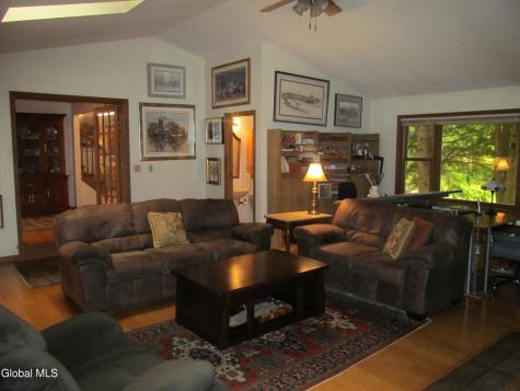 9 Pineridge Court Greenfield Center NY 12833