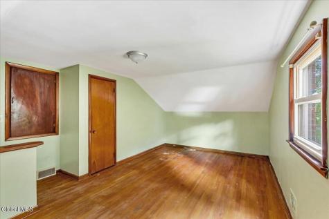 1045 O'brien Avenue Schenectady NY 12303