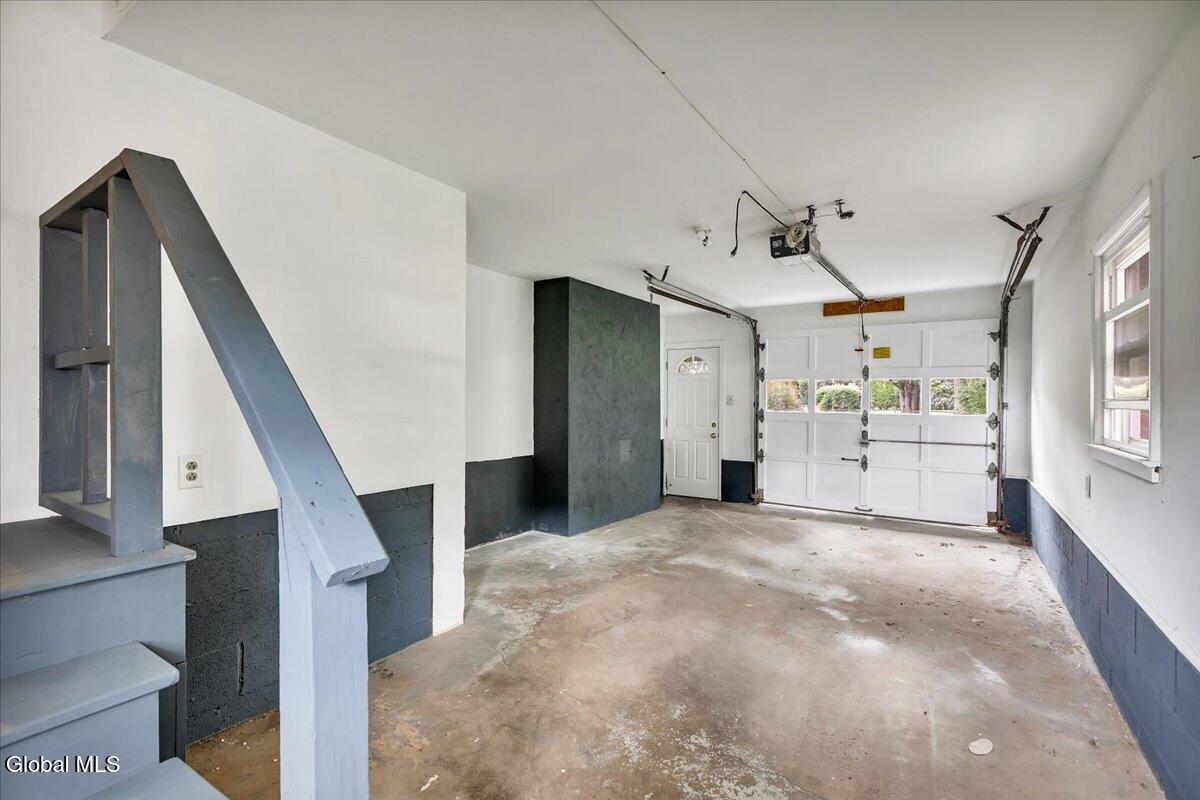 1045 O'brien Avenue Schenectady NY 12303