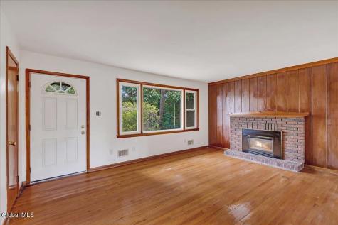 1045 O'brien Avenue Schenectady NY 12303