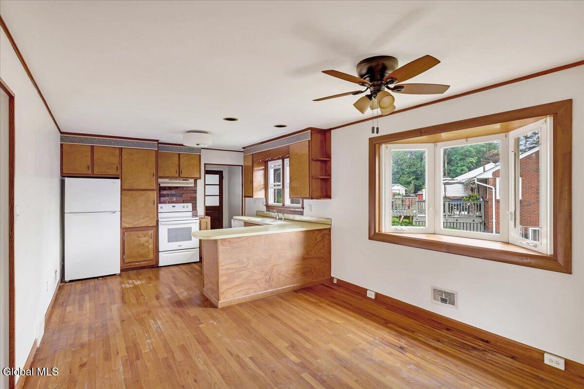 1045 O'brien Avenue Schenectady NY 12303