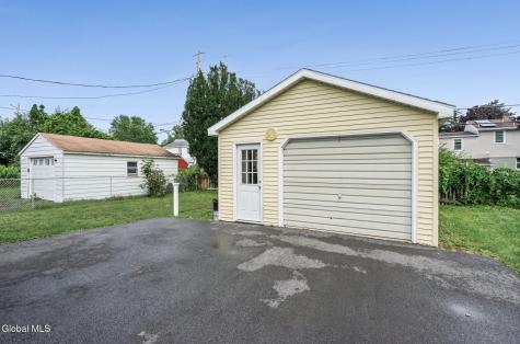 186 Sycamore Street Albany NY 12209