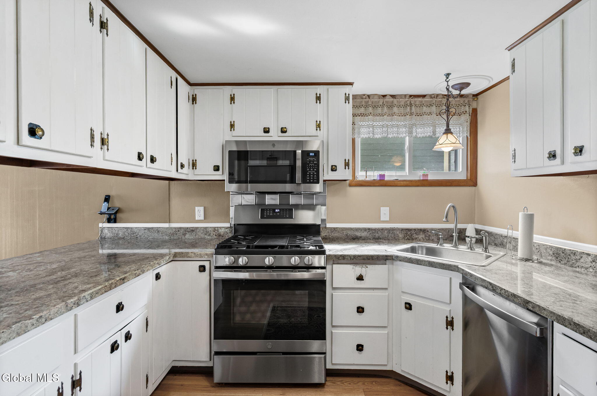 186 Sycamore Street Albany NY 12209
