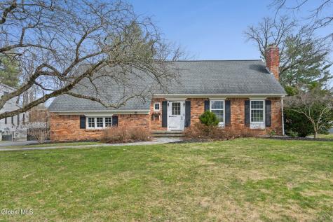 1174 Godfrey Lane Niskayuna NY 12309
