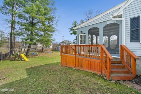 1174 Godfrey Lane Niskayuna NY 12309