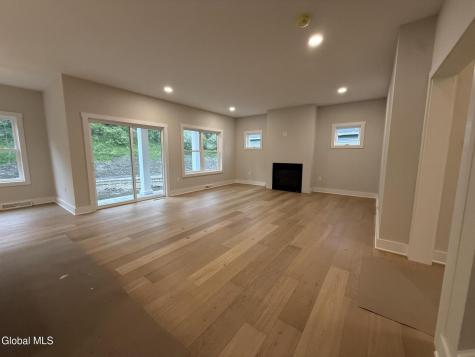 18 Quail Run Voorheesville NY 12186