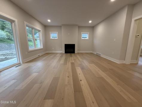 18 Quail Run Voorheesville NY 12186