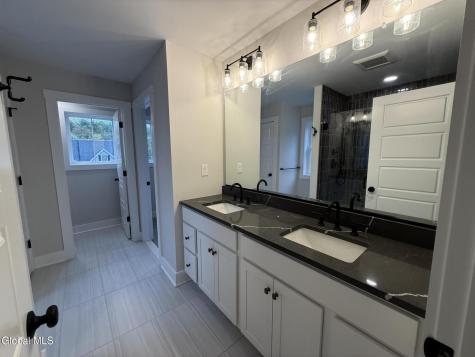18 Quail Run Voorheesville NY 12186