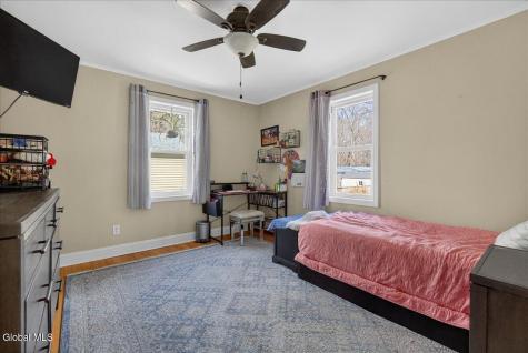 19 Fredericks Road Glenville NY 12302