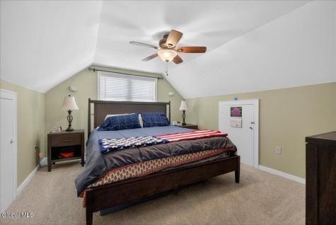 19 Fredericks Road Glenville NY 12302