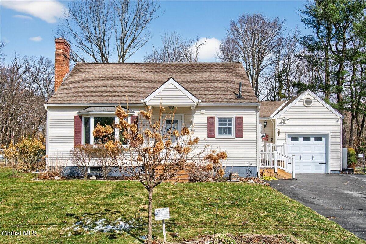 19 Fredericks Road Glenville NY 12302