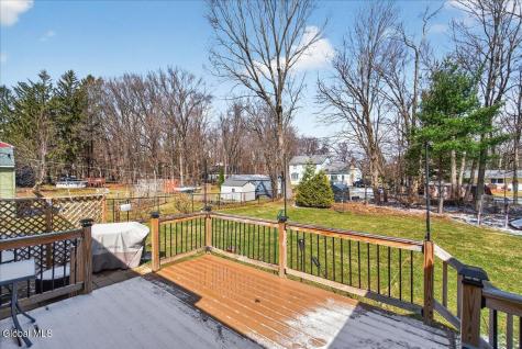 19 Fredericks Road Glenville NY 12302