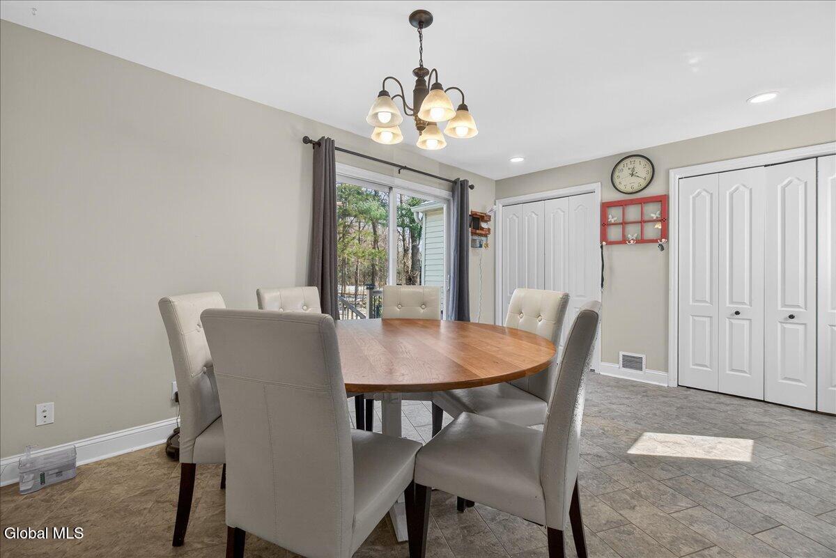 19 Fredericks Road Glenville NY 12302