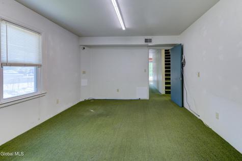 34 Russell Road Colonie NY 12205