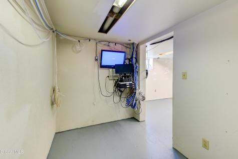 34 Russell Road Colonie NY 12205