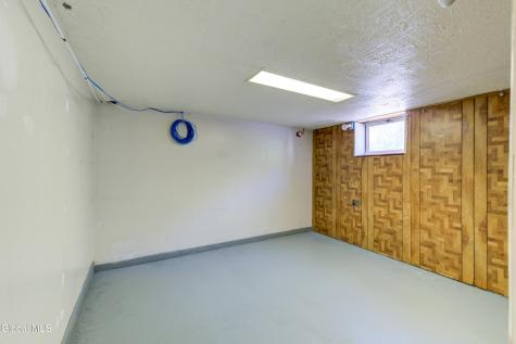 34 Russell Road Colonie NY 12205