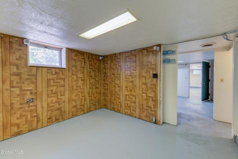 34 Russell Road Colonie NY 12205