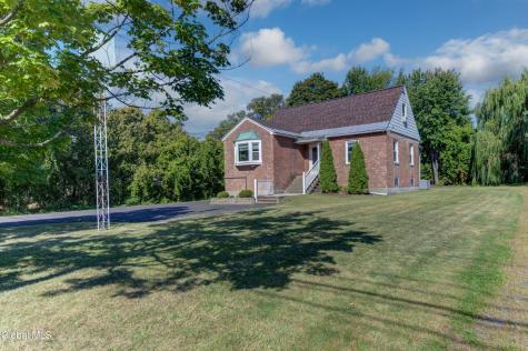 34 Russell Road Colonie NY 12205