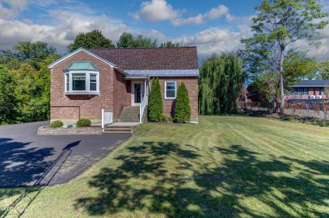 34 Russell Road Colonie NY 12205