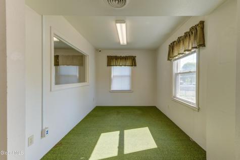 34 Russell Road Colonie NY 12205