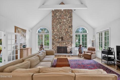 1648 New Scotland Road Slingerlands NY 12159