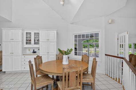 1648 New Scotland Road Slingerlands NY 12159