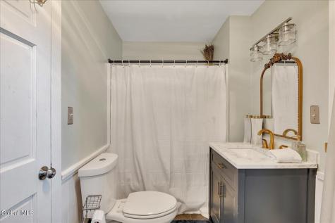 46 Seneca Road Sand Lake NY 12196