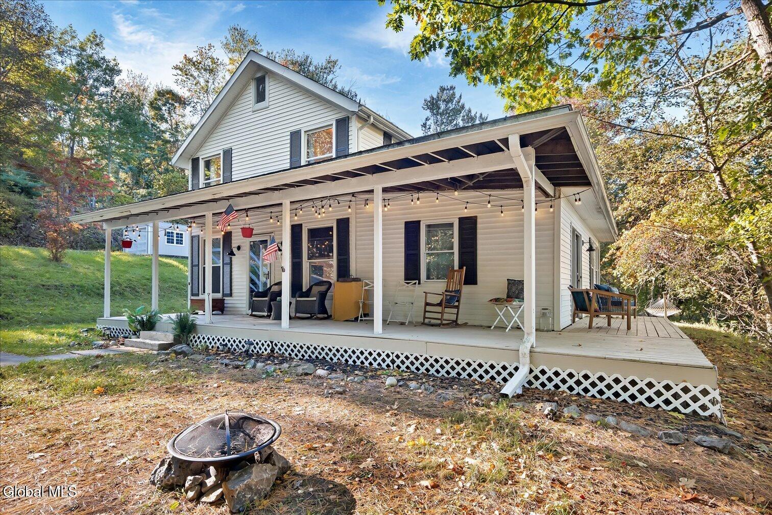 46 Seneca Road Sand Lake NY 12196