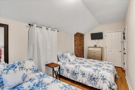 46 Seneca Road Sand Lake NY 12196