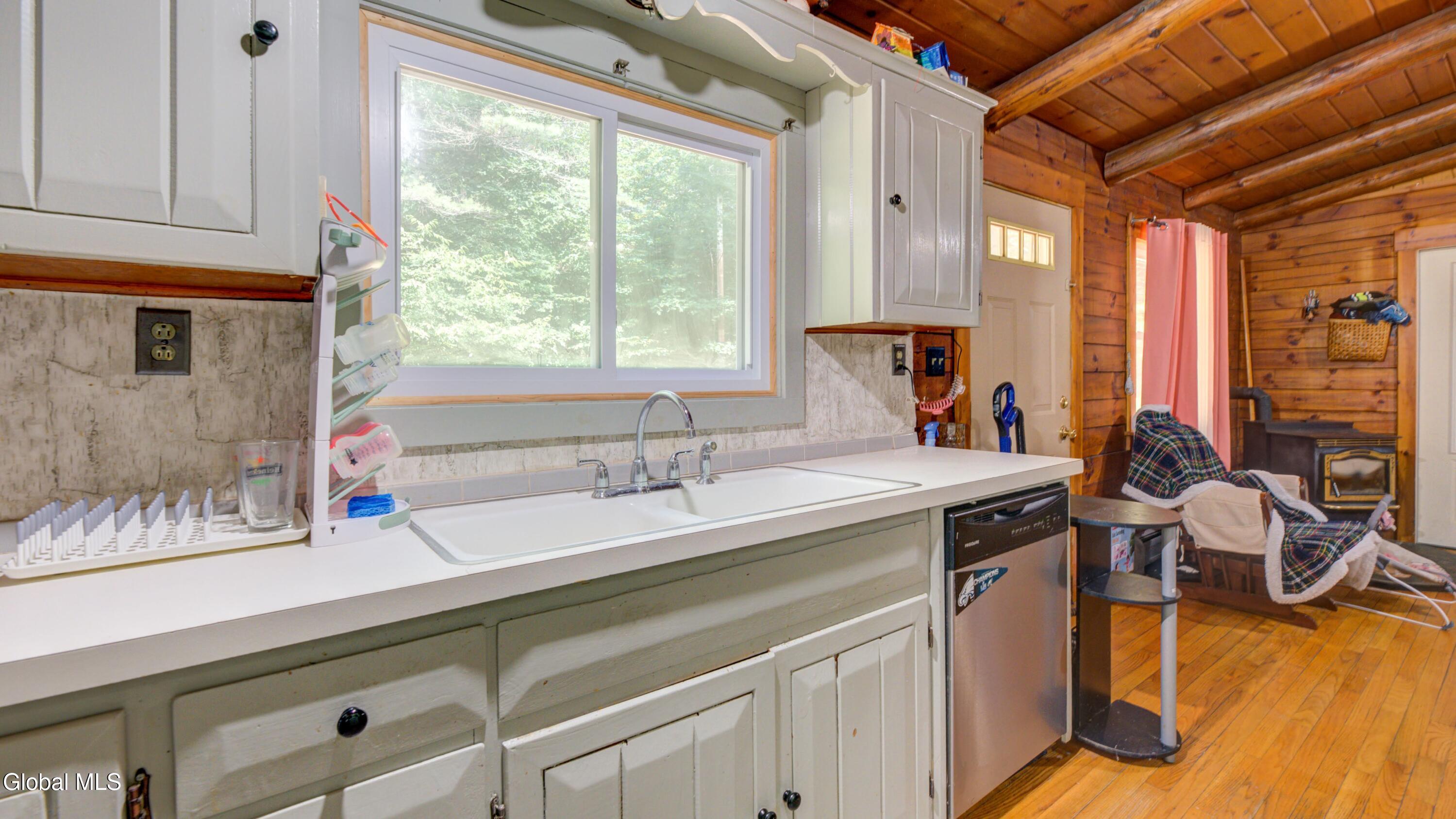 206 Capehorn Road Johnstown NY 12095