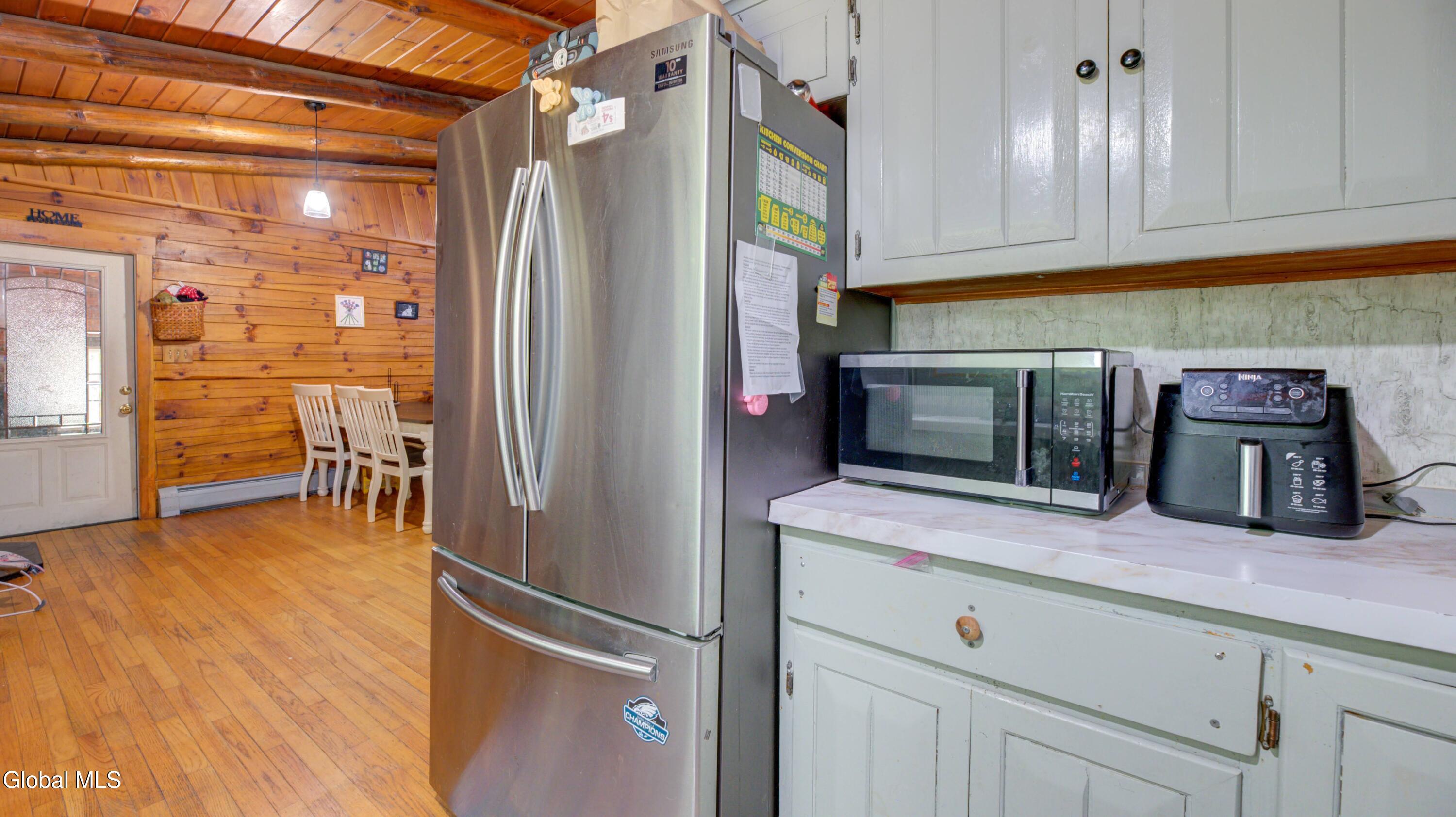 206 Capehorn Road Johnstown NY 12095