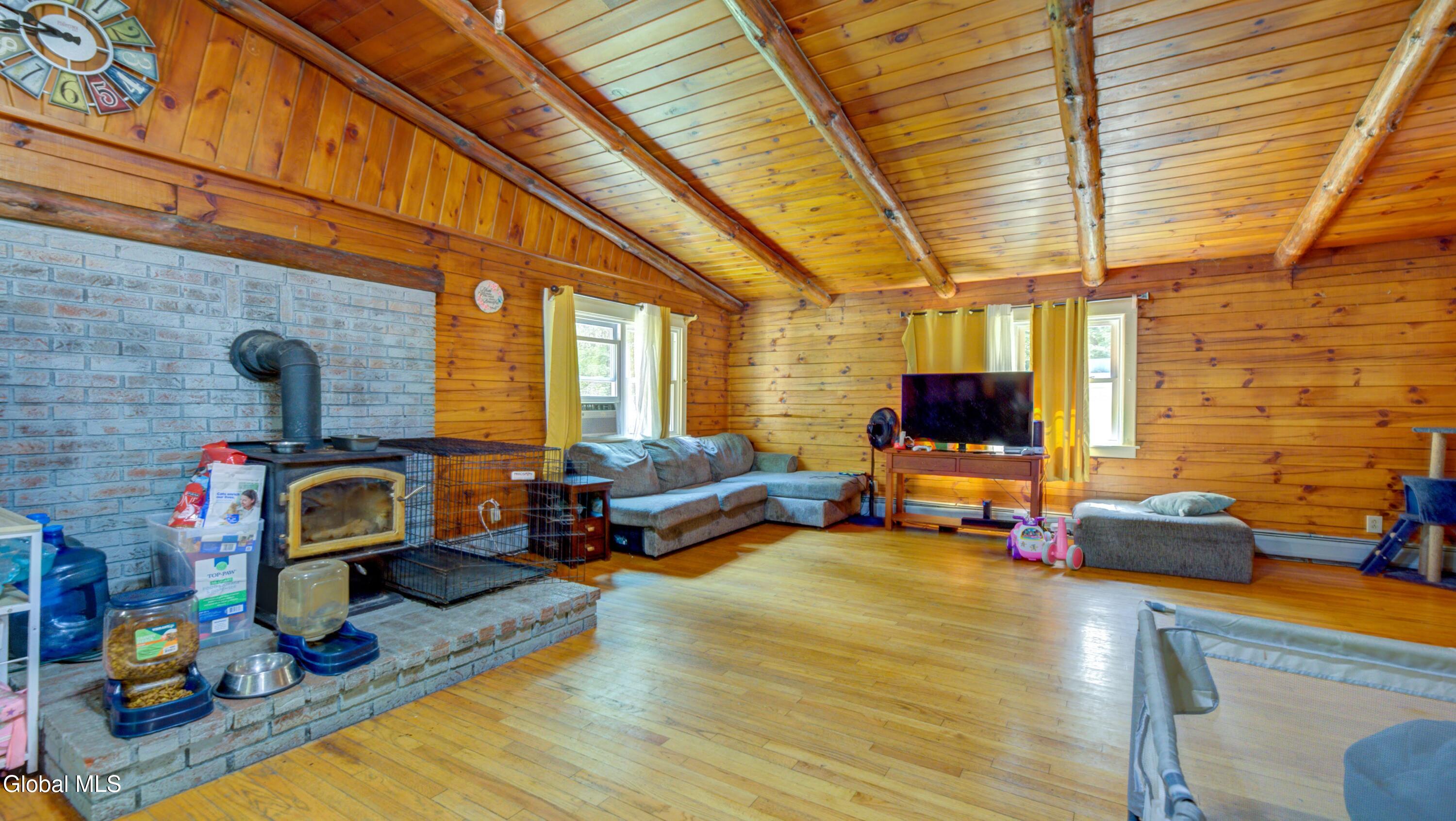 206 Capehorn Road Johnstown NY 12095