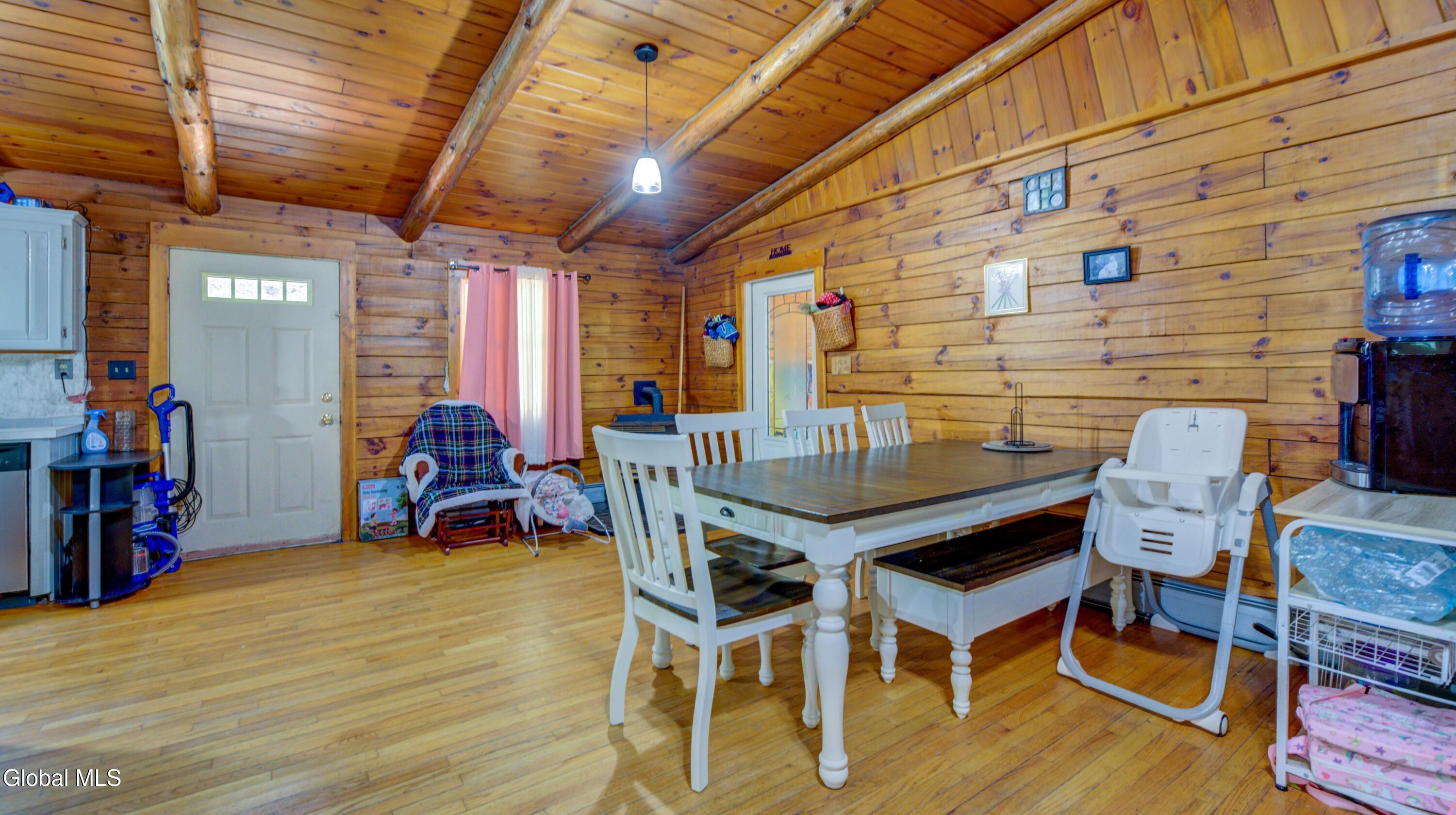 206 Capehorn Road Johnstown NY 12095