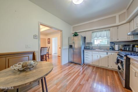 59 New Shaker Road Colonie NY 12205