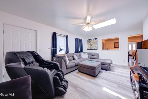 59 New Shaker Road Colonie NY 12205